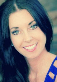 Portrait of Dr Nicole Van Le